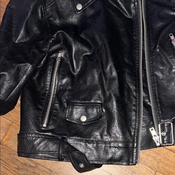 Black Leather Women's Jacket - Picture 8 of 8